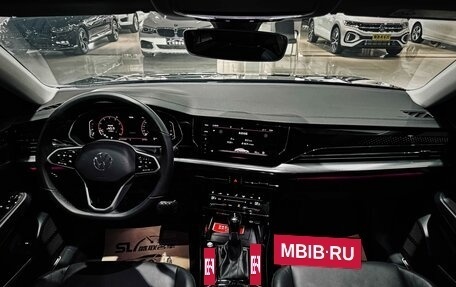 Volkswagen Passat B8 рестайлинг, 2022 год, 2 180 000 рублей, 8 фотография