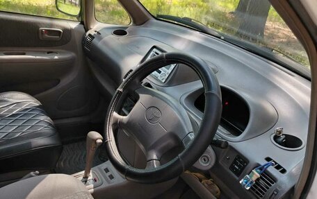 Toyota Corolla Spacio II, 2001 год, 500 000 рублей, 2 фотография