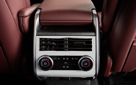 Land Rover Range Rover IV рестайлинг, 2025 год, 20 900 000 рублей, 19 фотография