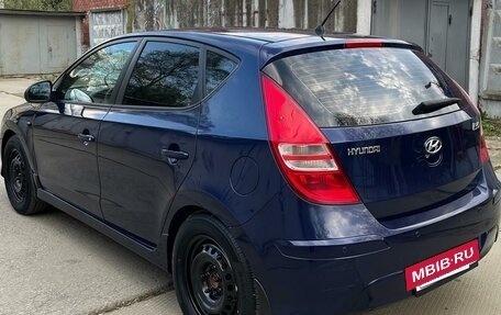 Hyundai i30 I, 2011 год, 950 000 рублей, 17 фотография