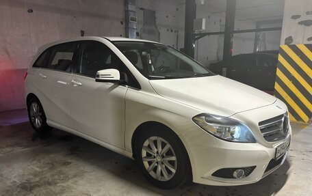Mercedes-Benz B-Класс, 2013 год, 1 350 000 рублей, 2 фотография