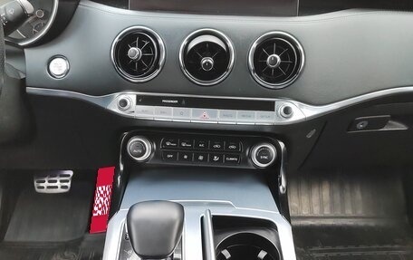KIA Stinger I, 2021 год, 2 900 000 рублей, 9 фотография