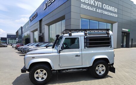Land Rover Defender I, 2009 год, 2 595 000 рублей, 8 фотография