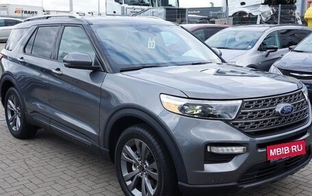 Ford Explorer VI, 2022 год, 2 720 000 рублей, 1 фотография