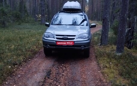Chevrolet Niva I рестайлинг, 2017 год, 620 000 рублей, 1 фотография