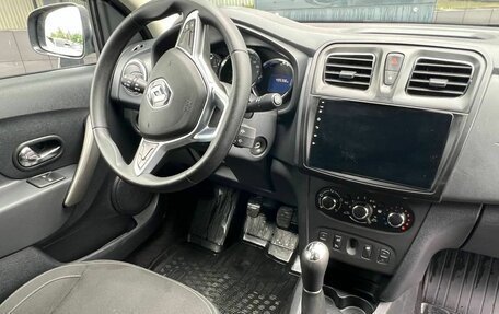 Renault Logan II, 2019 год, 1 020 000 рублей, 16 фотография