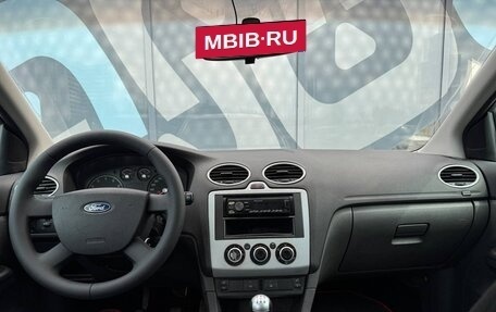 Ford Focus II рестайлинг, 2005 год, 435 000 рублей, 2 фотография