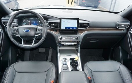 Ford Explorer VI, 2022 год, 2 720 000 рублей, 13 фотография