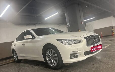 Infiniti Q50 I рестайлинг, 2017 год, 2 050 000 рублей, 3 фотография