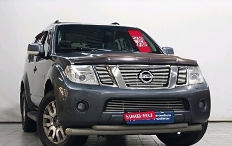 Nissan Pathfinder, 2011 год, 1 050 000 рублей, 2 фотография