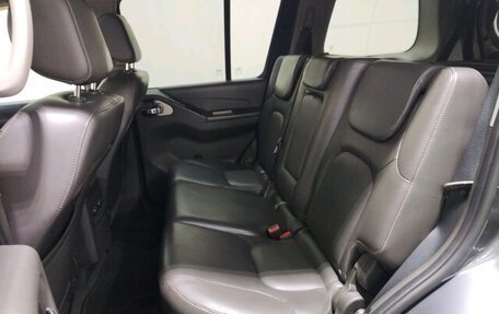 Nissan Pathfinder, 2011 год, 1 050 000 рублей, 19 фотография