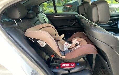 BMW 5 серия, 2013 год, 1 800 000 рублей, 15 фотография