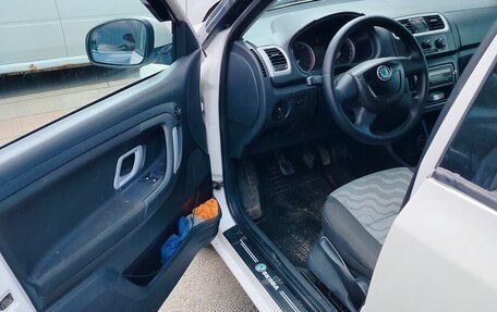 Skoda Fabia II, 2009 год, 520 000 рублей, 3 фотография