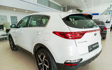 KIA Sportage IV рестайлинг, 2019 год, 2 138 000 рублей, 7 фотография