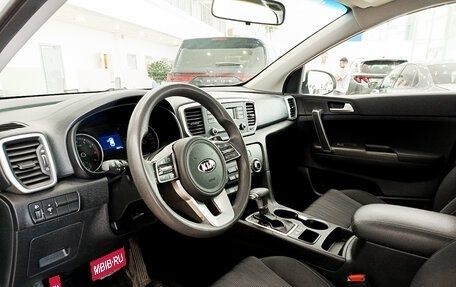 KIA Sportage IV рестайлинг, 2019 год, 2 138 000 рублей, 16 фотография