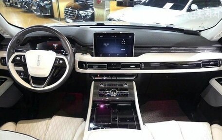 Lincoln Aviator II, 2022 год, 4 937 500 рублей, 5 фотография