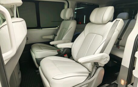 Hyundai Staria, 2021 год, 5 500 000 рублей, 11 фотография