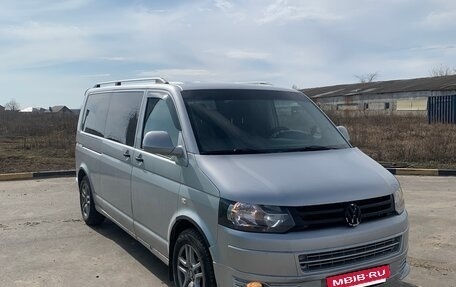 Volkswagen Transporter T5 рестайлинг, 2010 год, 1 600 000 рублей, 4 фотография