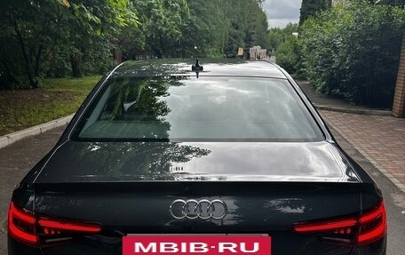 Audi A4, 2018 год, 2 499 000 рублей, 6 фотография