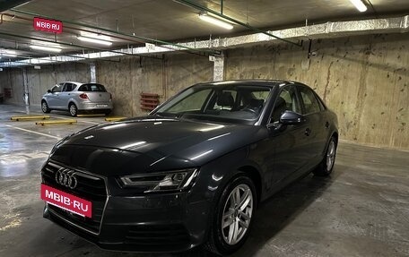 Audi A4, 2018 год, 2 499 000 рублей, 24 фотография