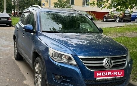 Volkswagen Tiguan I, 2010 год, 1 300 000 рублей, 2 фотография