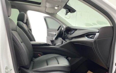 Buick Enclave II, 2022 год, 2 700 000 рублей, 34 фотография