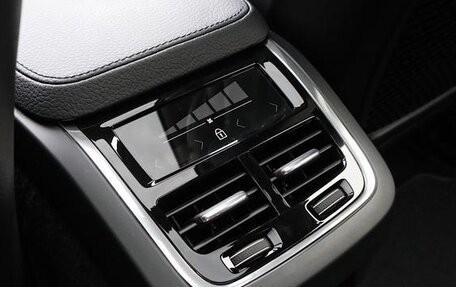 Volvo V90 Cross Country I рестайлинг, 2020 год, 3 322 500 рублей, 14 фотография