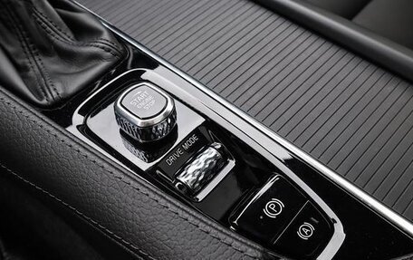 Volvo V90 Cross Country I рестайлинг, 2020 год, 3 322 500 рублей, 11 фотография
