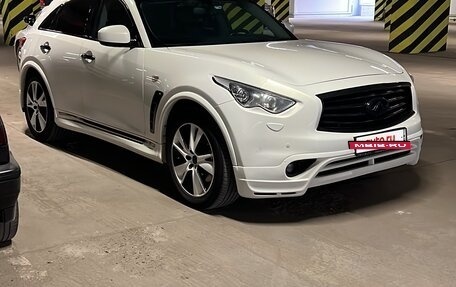 Infiniti FX II, 2012 год, 1 300 000 рублей, 2 фотография
