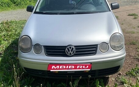 Volkswagen Polo IV рестайлинг, 2002 год, 200 000 рублей, 2 фотография