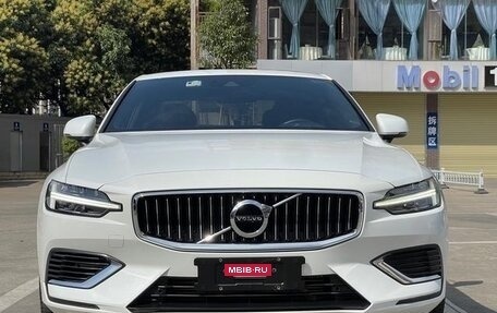 Volvo S60 III, 2021 год, 2 895 000 рублей, 9 фотография