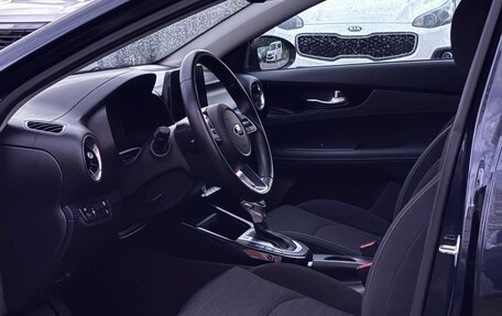 KIA Cerato IV, 2021 год, 2 300 000 рублей, 5 фотография