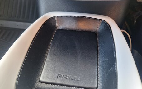 Toyota Prius IV XW50, 2017 год, 1 690 000 рублей, 15 фотография