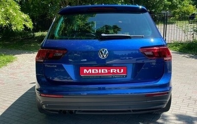 Volkswagen Tiguan II, 2019 год, 2 340 000 рублей, 1 фотография