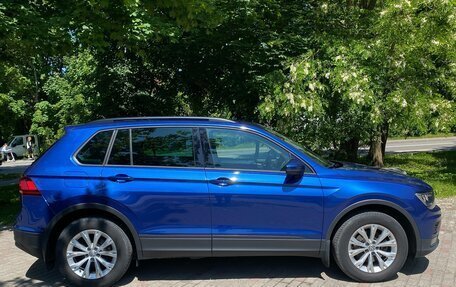 Volkswagen Tiguan II, 2019 год, 2 340 000 рублей, 9 фотография