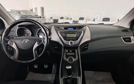 Hyundai Elantra V, 2012 год, 645 000 рублей, 19 фотография