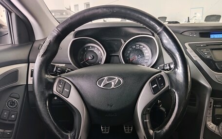 Hyundai Elantra V, 2012 год, 645 000 рублей, 21 фотография