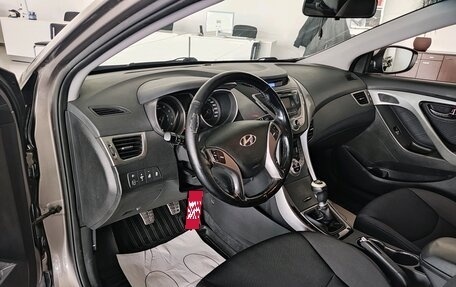 Hyundai Elantra V, 2012 год, 645 000 рублей, 13 фотография