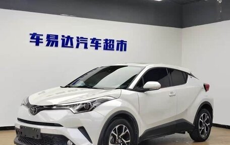 Toyota C-HR I рестайлинг, 2020 год, 1 608 000 рублей, 3 фотография