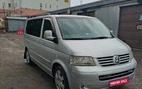 Volkswagen Multivan T5, 2008 год, 1 490 000 рублей, 1 фотография