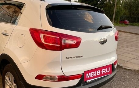 KIA Sportage III, 2011 год, 990 000 рублей, 4 фотография
