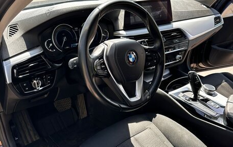BMW 5 серия, 2019 год, 2 750 000 рублей, 9 фотография