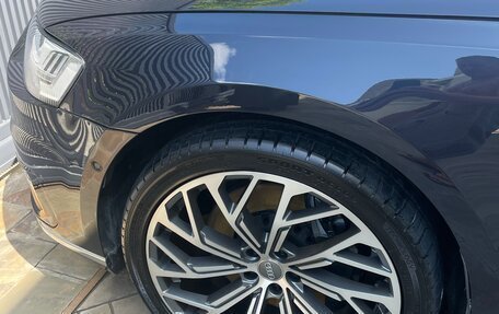 Audi A8, 2018 год, 4 600 000 рублей, 30 фотография