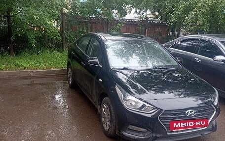 Hyundai Solaris II рестайлинг, 2019 год, 1 300 000 рублей, 4 фотография