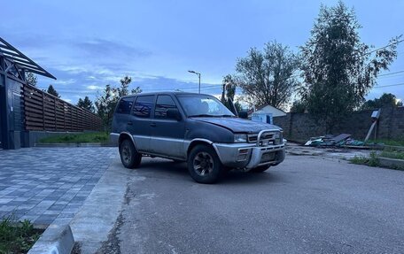 Nissan Terrano II рестайлинг, 1994 год, 235 000 рублей, 7 фотография