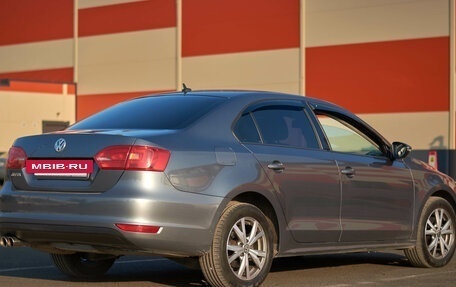 Volkswagen Jetta VI, 2012 год, 850 000 рублей, 2 фотография