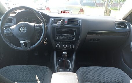 Volkswagen Jetta VI, 2012 год, 850 000 рублей, 12 фотография