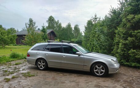 Mercedes-Benz E-Класс, 2004 год, 700 000 рублей, 2 фотография