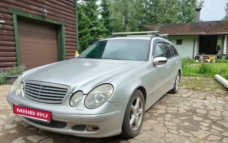 Mercedes-Benz E-Класс, 2004 год, 700 000 рублей, 4 фотография