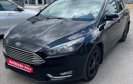Ford Focus III, 2017 год, 1 350 000 рублей, 2 фотография